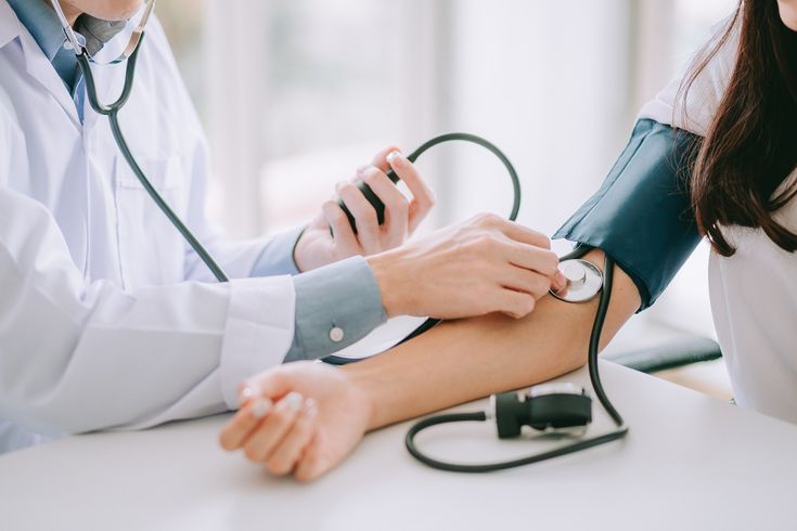 High BP Symptoms and Treatment: What You Should Know 